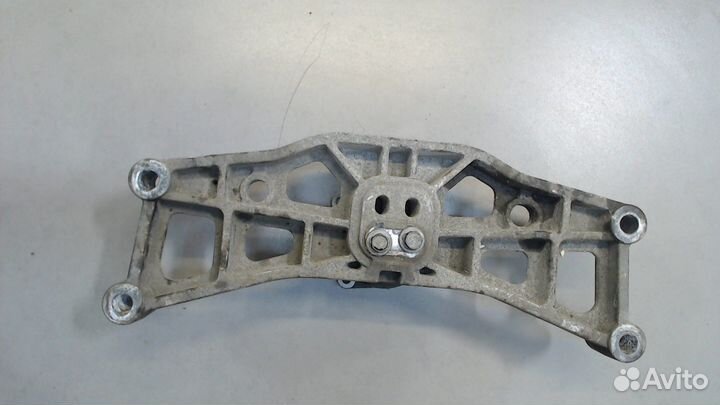 Подушка крепления кпп Dodge Charger 2014, 2016