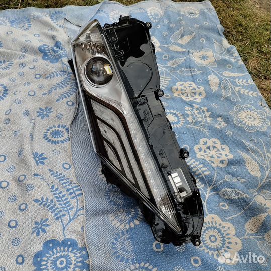 Фара левая Toyota Camry XV70