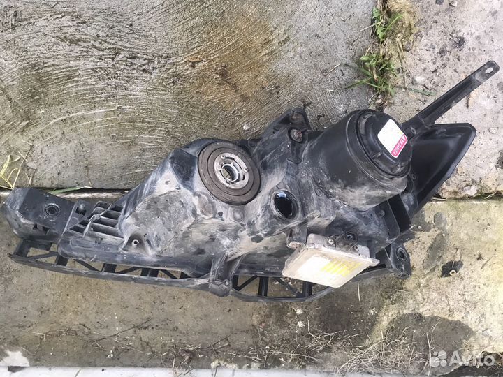 Фары Mazda 3bk xenon