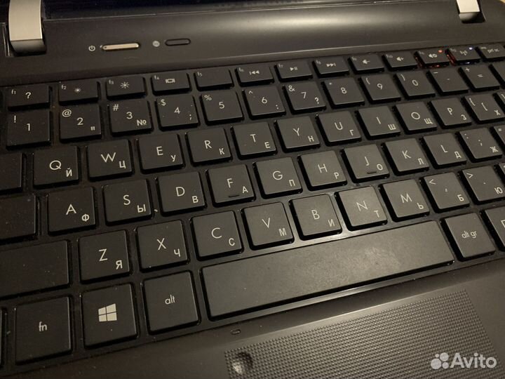 Ноутбук HP Pavilion dm1