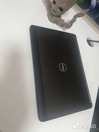 Ноутбук dell latitude e7250 (i5/4ram/m2)