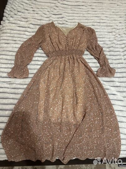 Платье летнее женское 42 44