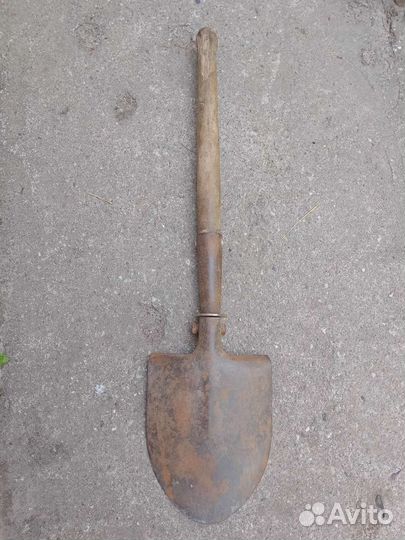 Малая складная саперная лопата СССР