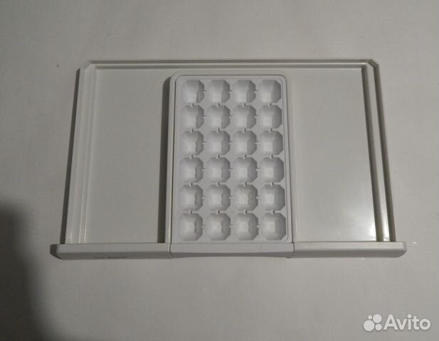 Полка для льда холодильника Beko CS325000