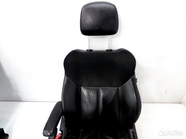 Сиденья комплект Chrysler Grand Voyager 5 RT ERB