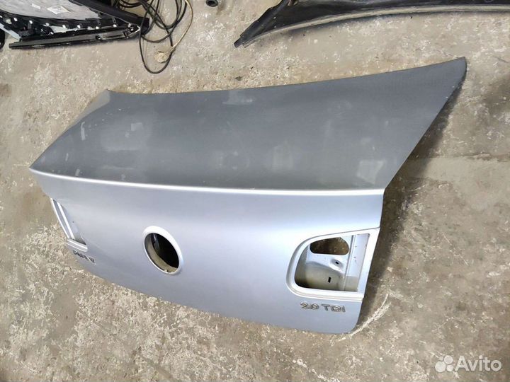 Крышка багажника Volkswagen Passat B6