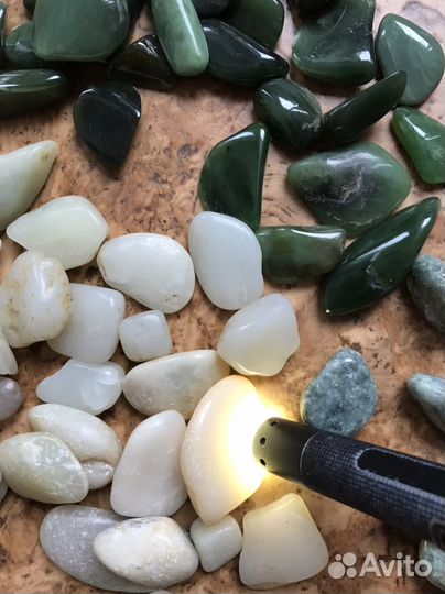 Нефритовая жемчужина оберег на 2024 год