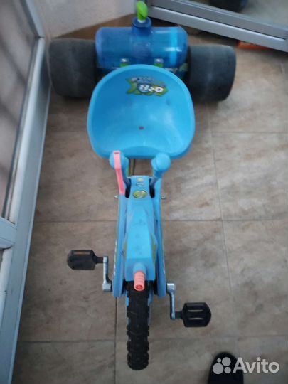 Велосипед Huffy Machine H2O, стреляющий водой