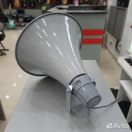 100 Вт, рупорный громкоговоритель Volta