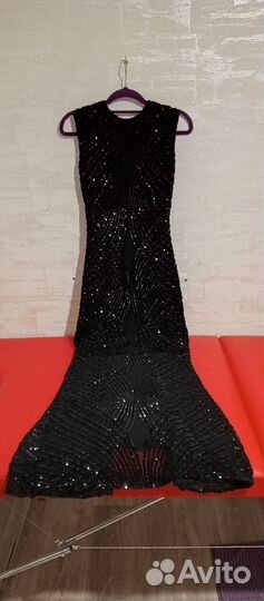 Платье вечернее