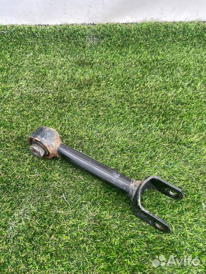 Рычаг задний правый Tesla Model Y 2021