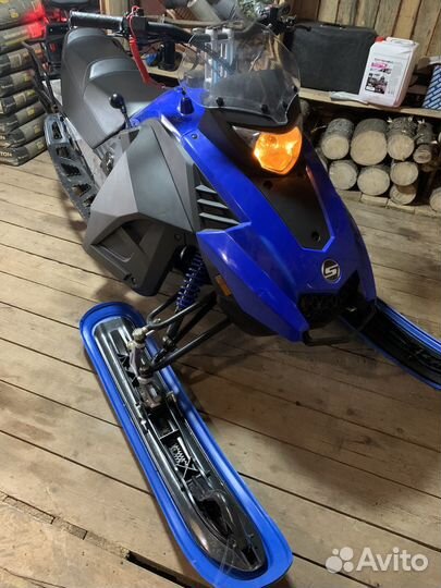 Снегоход Стелс Капитан