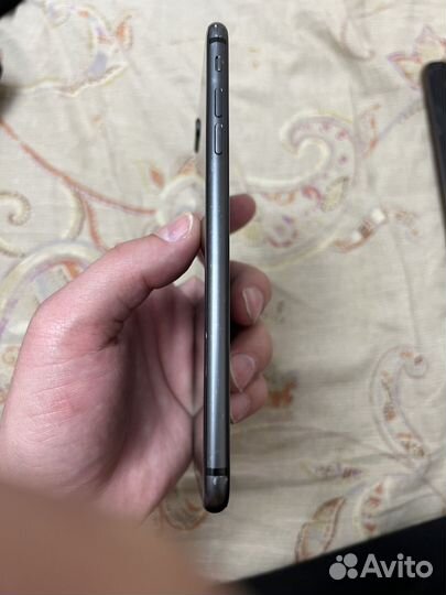 iPhone 8 Plus, 64 ГБ