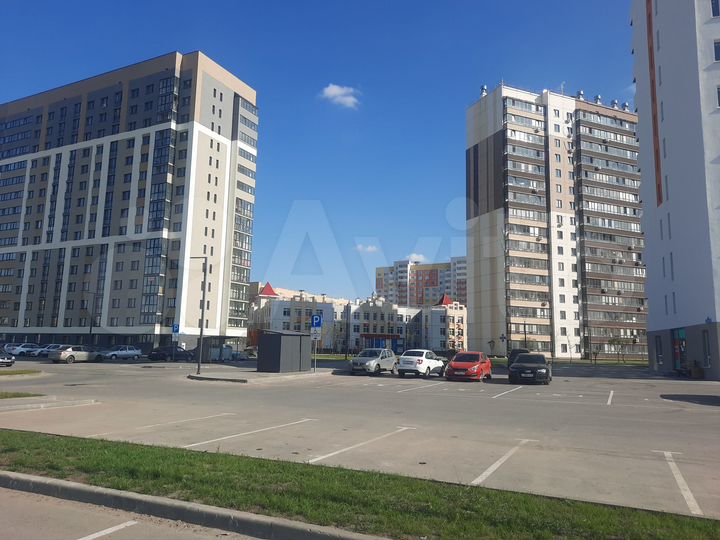 Торговая площадь, 80 м²