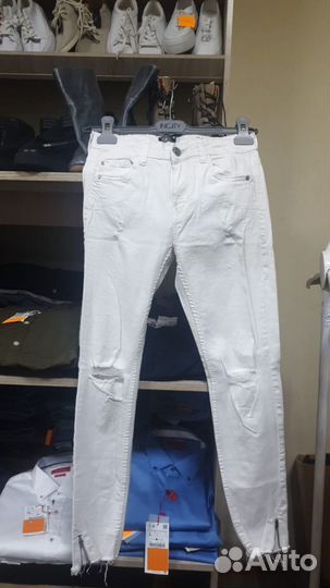 Bershka женские джинсы