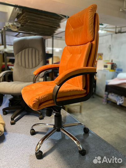 Компьютерное кресло