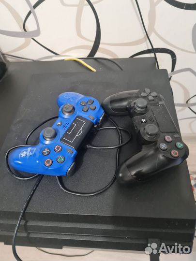 Sony PS4 pro 1tb