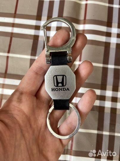 Брелок для ключей от машины Honda