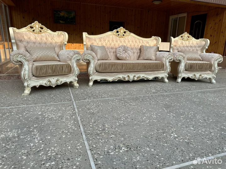 Фараон тройка