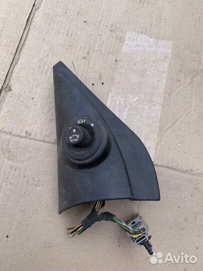 Кнопка регулировки зеркал ford fiesta