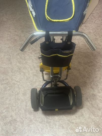 Детский велосипед с родительской ручкой