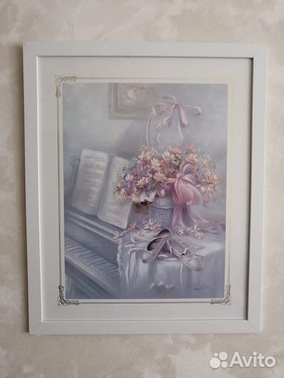 Постер в белой раме