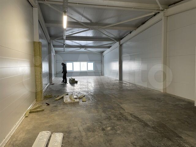 Новый склад с пандусом 1400 кв м