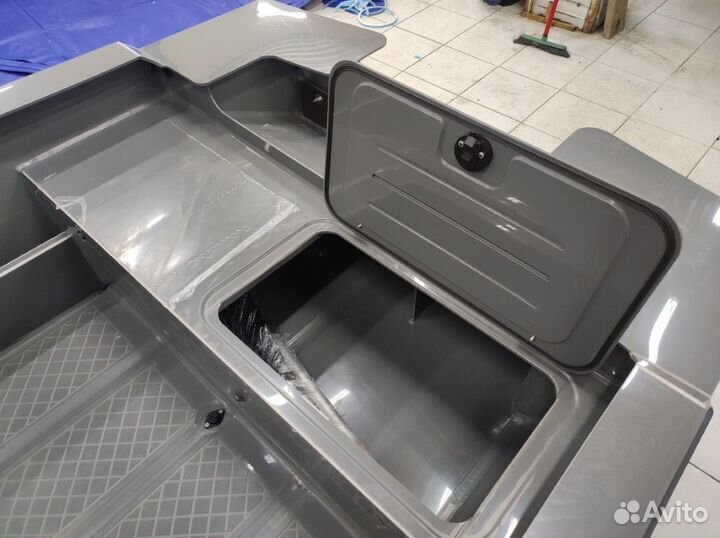 Моторная лодка Swimmer 400R