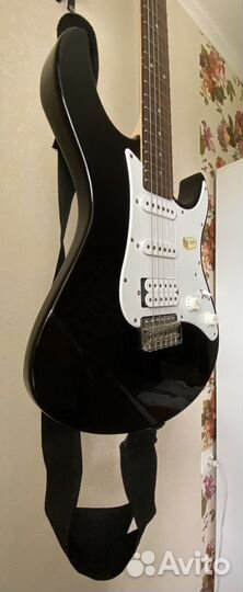 Электро гитара Yamaha Pacifica 112j black