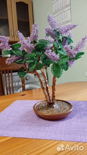 Цветы из бисера в ассортименте