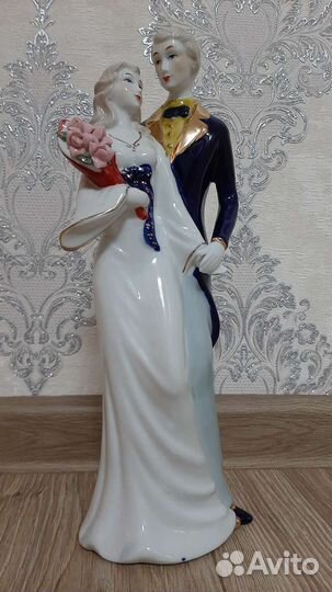 Фарфоровые статуэтки