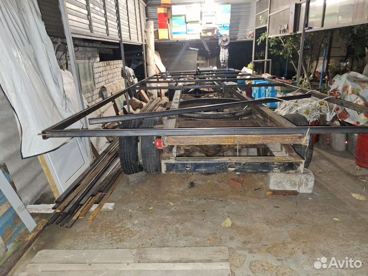 Пчелоприцеп легковой