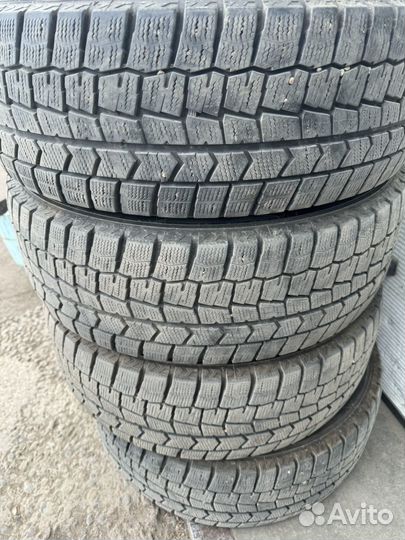 Dunlop SP Winter Maxx WM01 215/65 R16