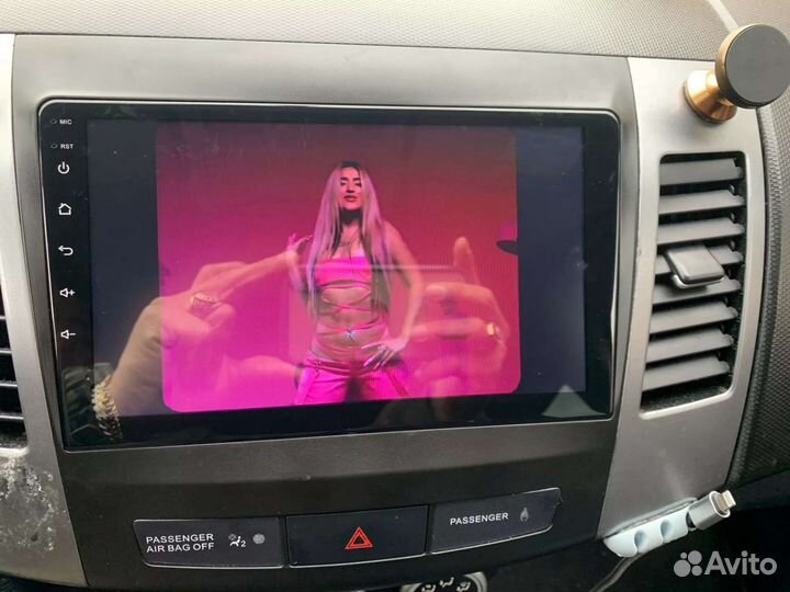 Магнитола Митсубиси Аутлендер