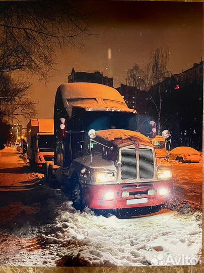 Картина по фото вашей машины со светящимися фарами