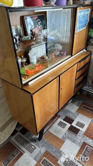 Сервант шкаф буфет комод