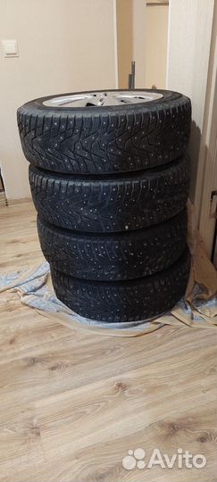 Hankook Winter I'Pike 185/65 R15 92T