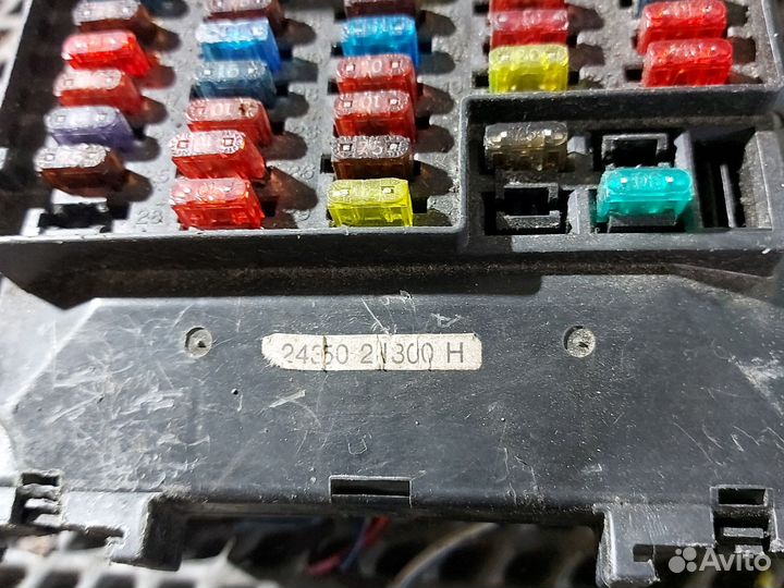 Блок предохранителей Ниссан Альмера Н15 95-00