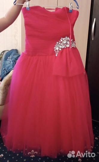 Платье на выпускной в пол