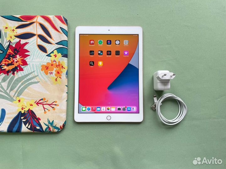 iPad 6 поколения 9.7 Дюймовый