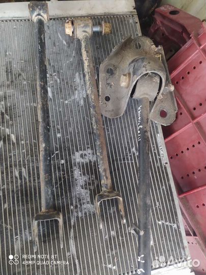 Тяга продольная Рено Дастер