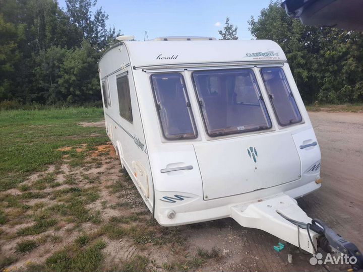 Прицеп-дача Herald Clermont, 2001