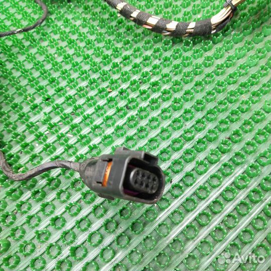 Проводка двери задней левой Volkswagen Tiguan 5N1