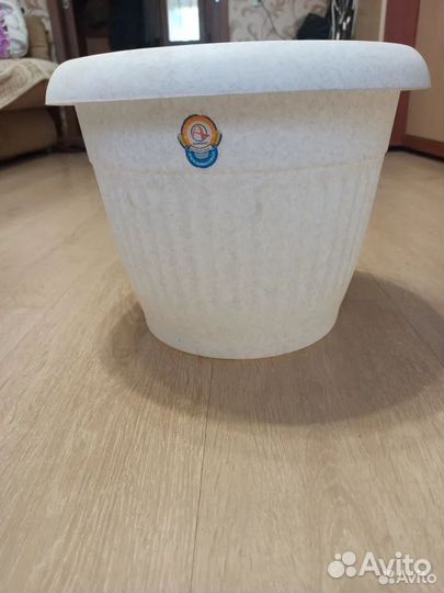 Кашпо для цветов