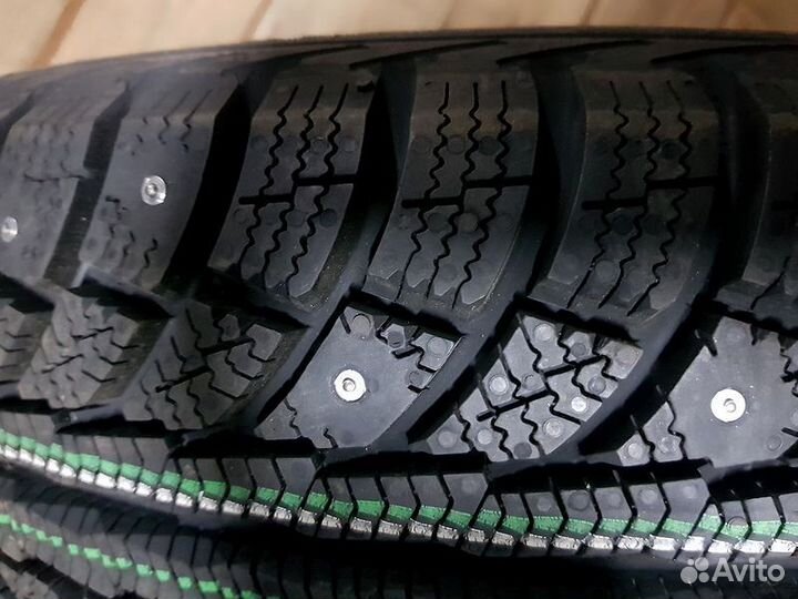 Matador MP 30 Sibir Ice 2 215/60 R16 99T