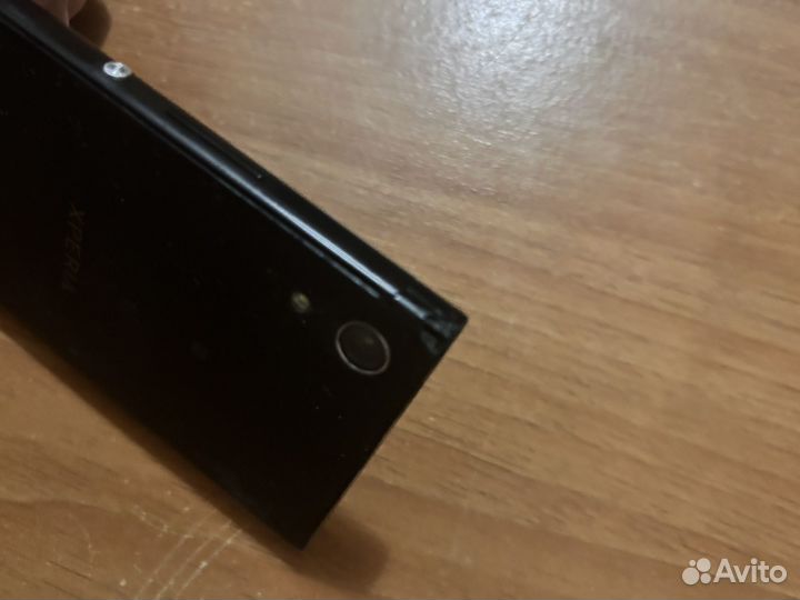 Телефон Sony xperia