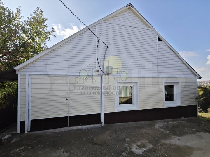 Дом 100 м² на участке 9 сот.