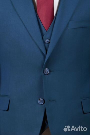 Мужской костюм