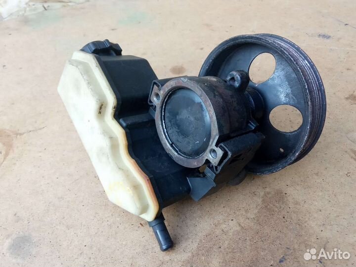 Насос гур Opel Vectra B