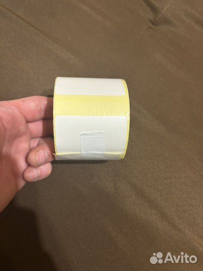 Этикетки самоклеящиеся